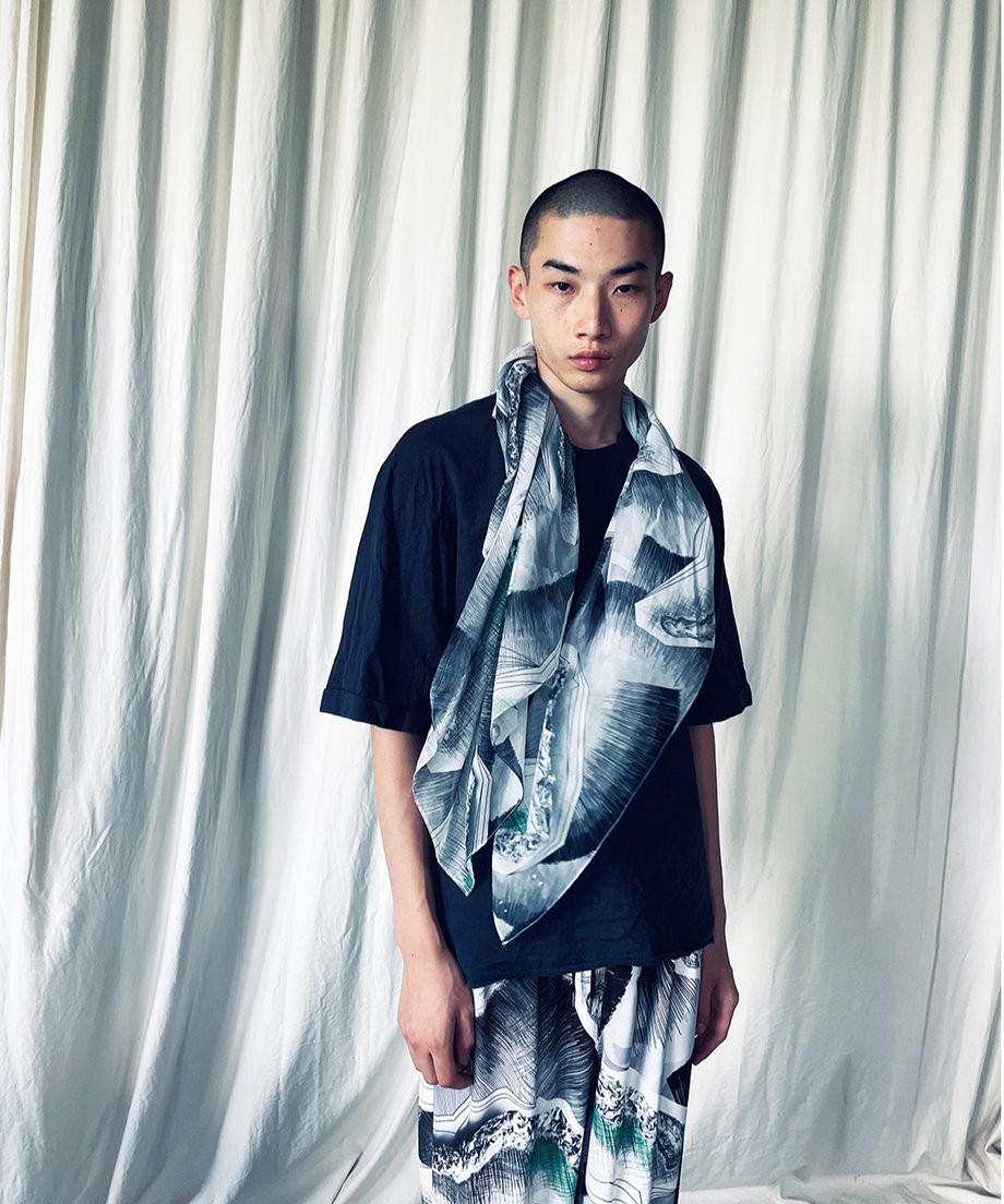 st-113N / navy half pull